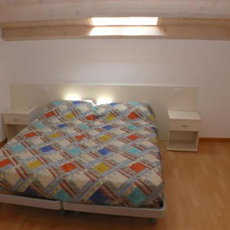 Three-storey For 10 Guests In *
